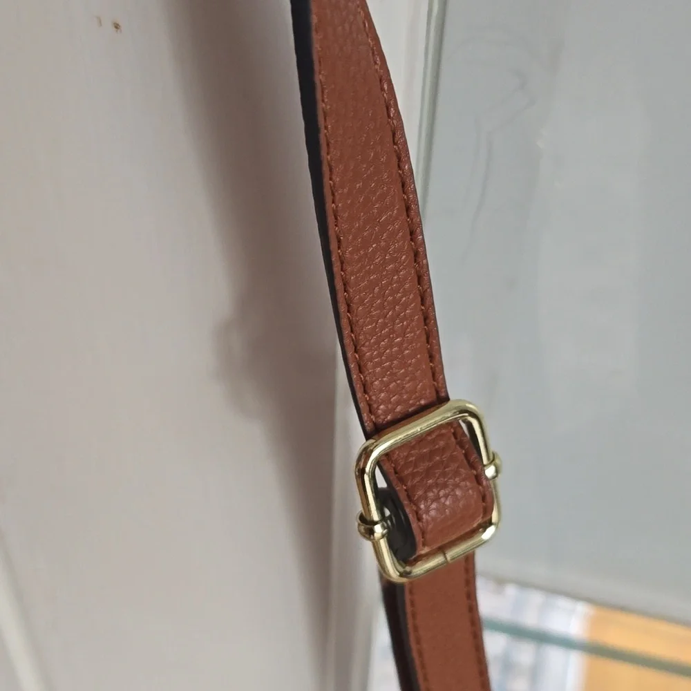 Light Gray Patterned Tote with Brown Trim - Unknown Brand